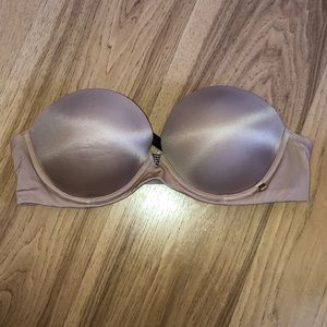 Nude strapless push up bra
